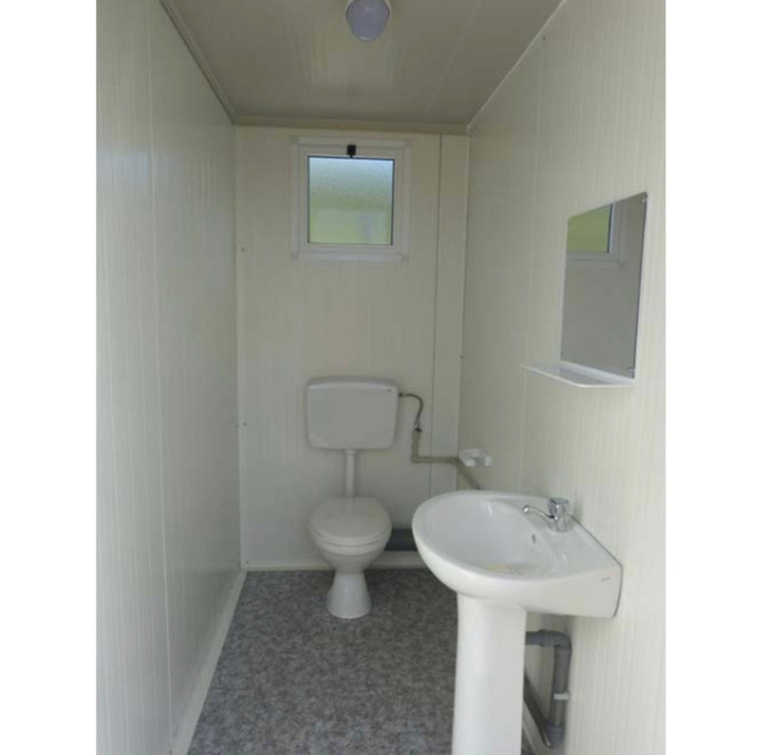 NUOVO BLOCCO SANITARI PMR CON WC PMR, LAVELLO PMR, WC STANDARD E LAVANDINO